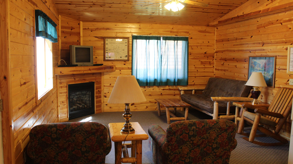 http://www.arcadialodge.com/Images/Cabin_pics/Index/Index_Lodging_25.jpg