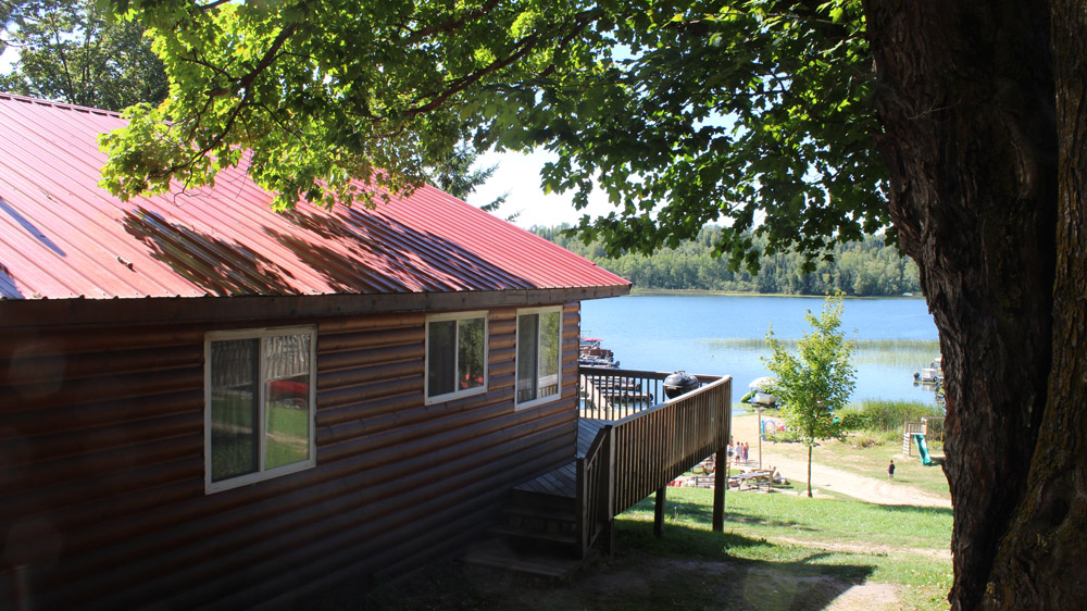 Cabin Cleaners, Arcadia Lodge